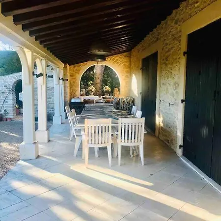 Βίλα Mas Piscine Au Milieu Des Vignes Avec Vue Magique